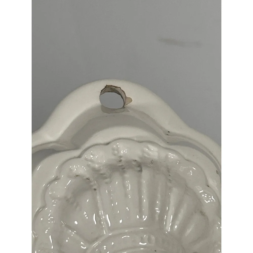 Vintage White Ceramic Lobster Mold Wall Decor Coastal Nautical Kitchen 10.5in